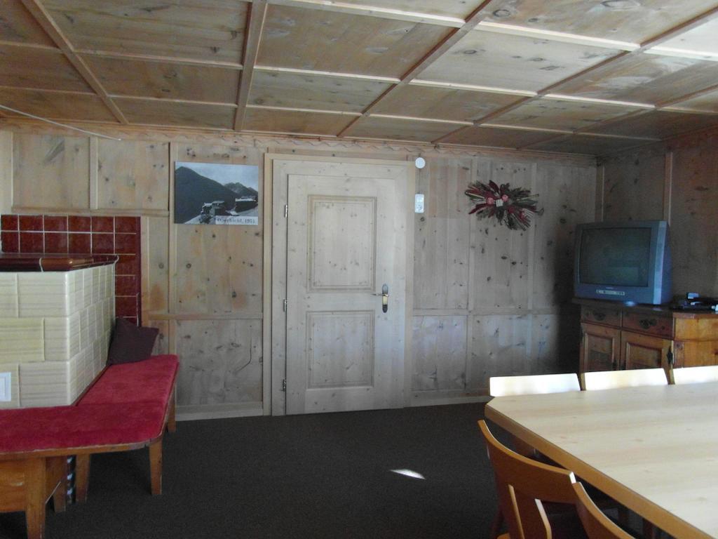 Ferienhaus Nadine Kappl (Landeck) Quarto foto