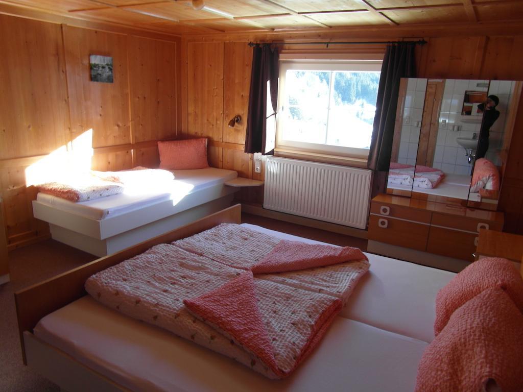 Ferienhaus Nadine Kappl (Landeck) Quarto foto