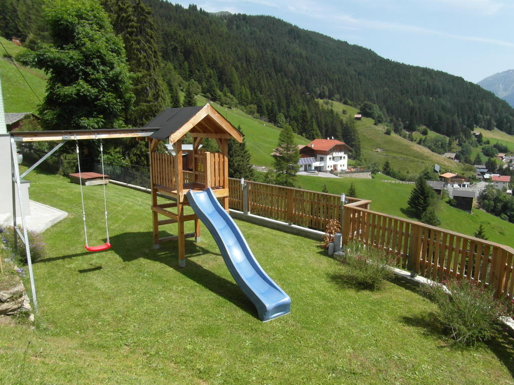 Ferienhaus Nadine Kappl (Landeck) Quarto foto